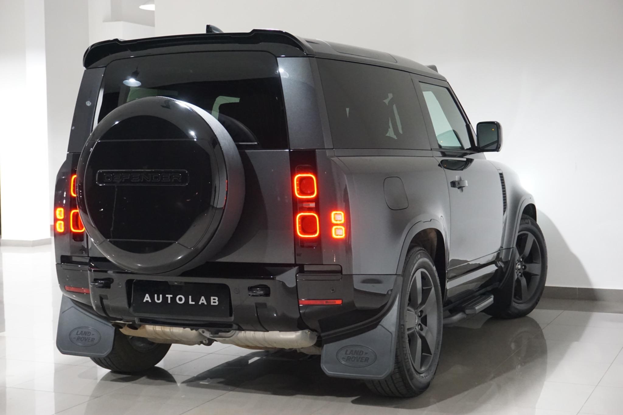 Land Rover Defender 90 3.0 D300 MHEV X-Dynamic HSE Hard Top SUV Auto 4WD SWB Euro 6 (s/s) 3dr